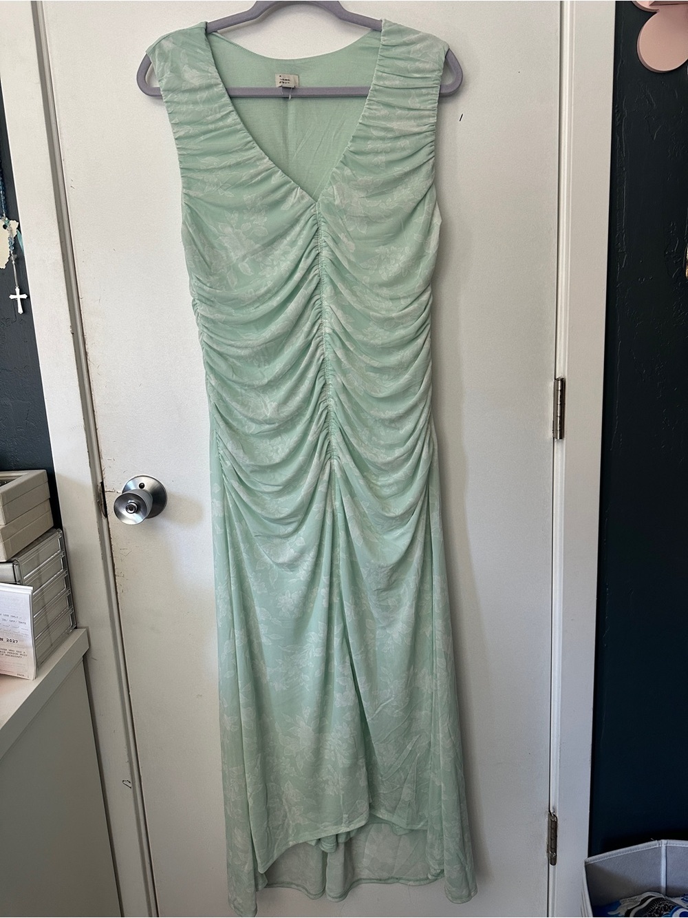 A New Day Women's Mint Green Floral Sleeveless Ruched V-Neck Midi Dress Size M